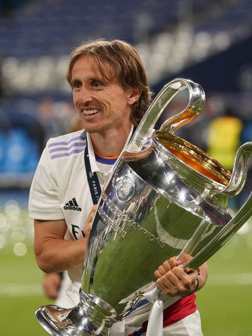 13球，伊尔迪兹21岁前意甲进球数并列尤文队史第七位